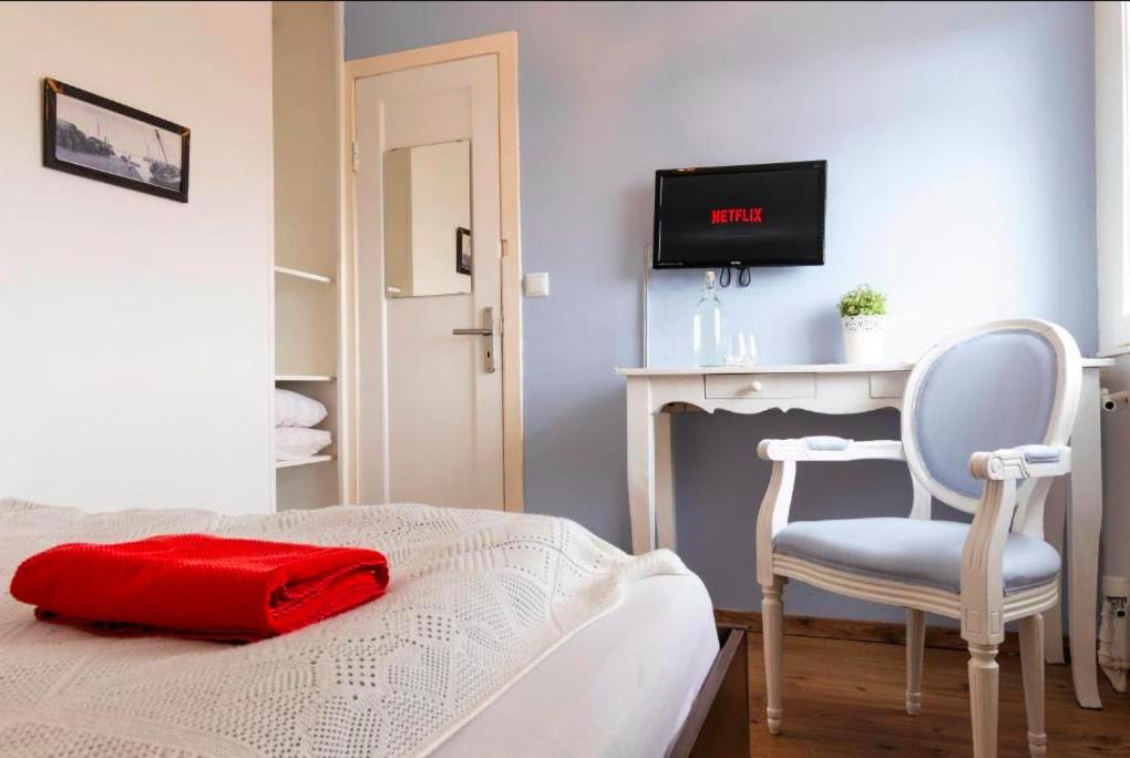 Blue House B&B Seltjarnarnes Ngoại thất bức ảnh