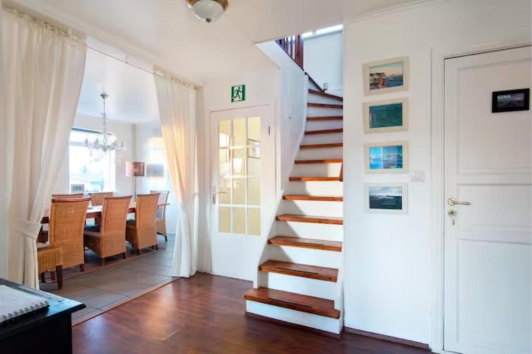 Blue House B&B Seltjarnarnes Ngoại thất bức ảnh
