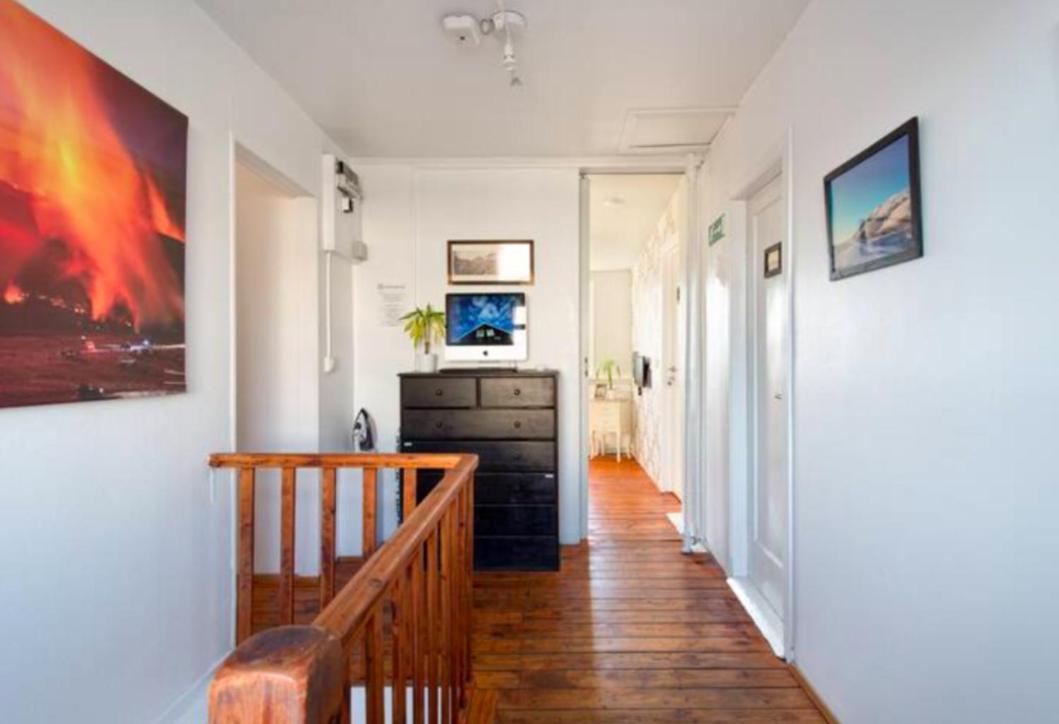 Blue House B&B Seltjarnarnes Ngoại thất bức ảnh