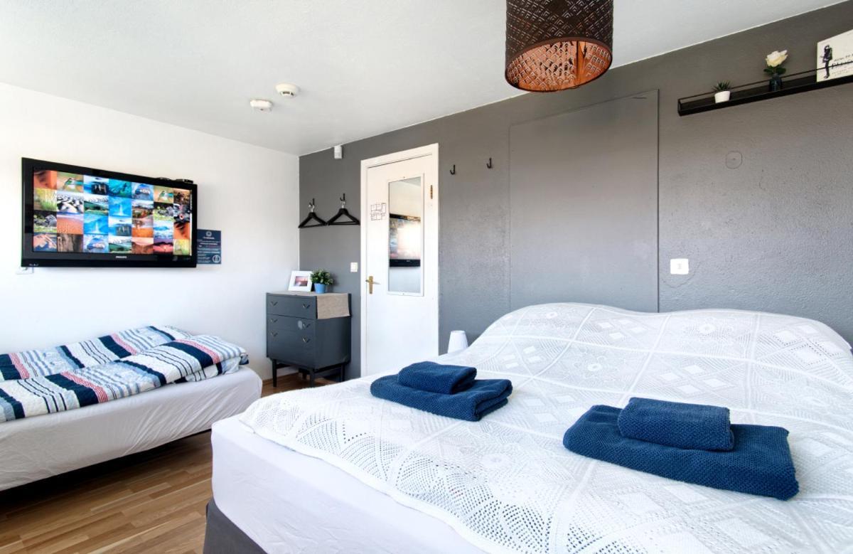 Blue House B&B Seltjarnarnes Ngoại thất bức ảnh